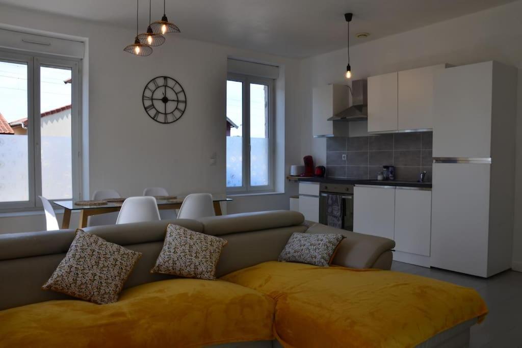 Gite De La Gare - Avec Parking Apartment Hesdigneul-les-Boulogne Ngoại thất bức ảnh